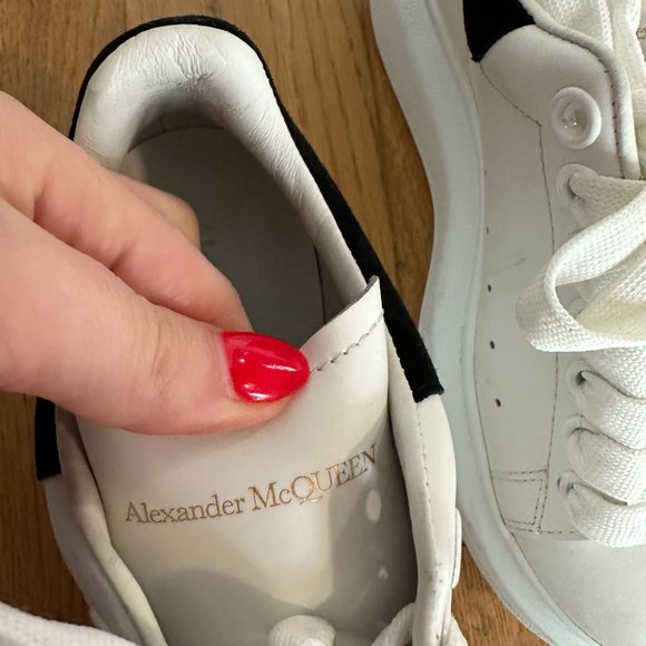 Alexander McQueen Lace-up Chunky Sneakers Oversized Rubber Sole Sz 35 White - Picture 5 of 12